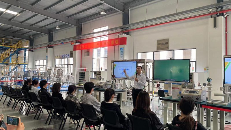 半导体新材料代理加盟：如何把握行业机遇？**